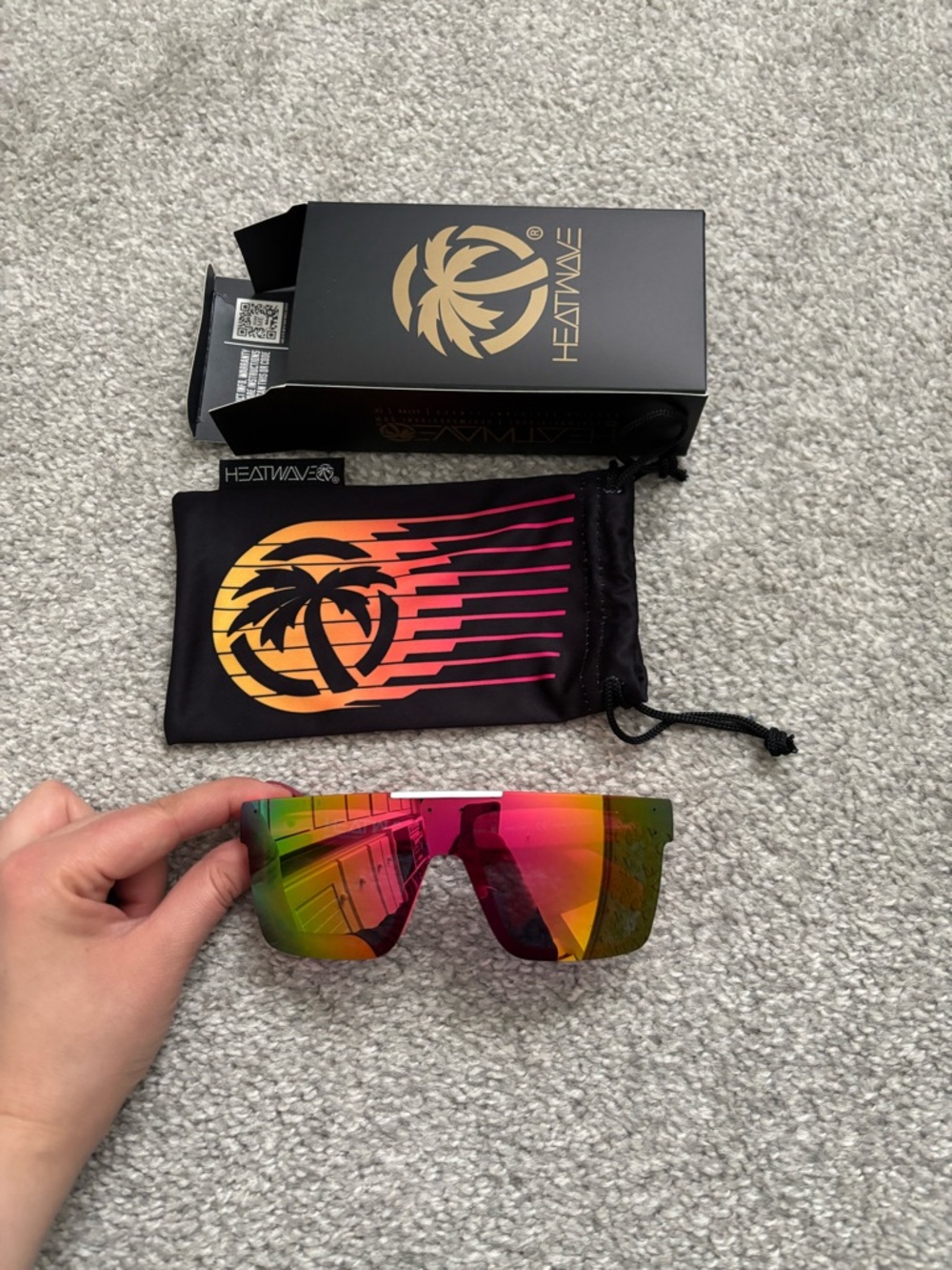 Heatwave Women’s Shield Sunglasses - Pink/Gold Mirrored Lens